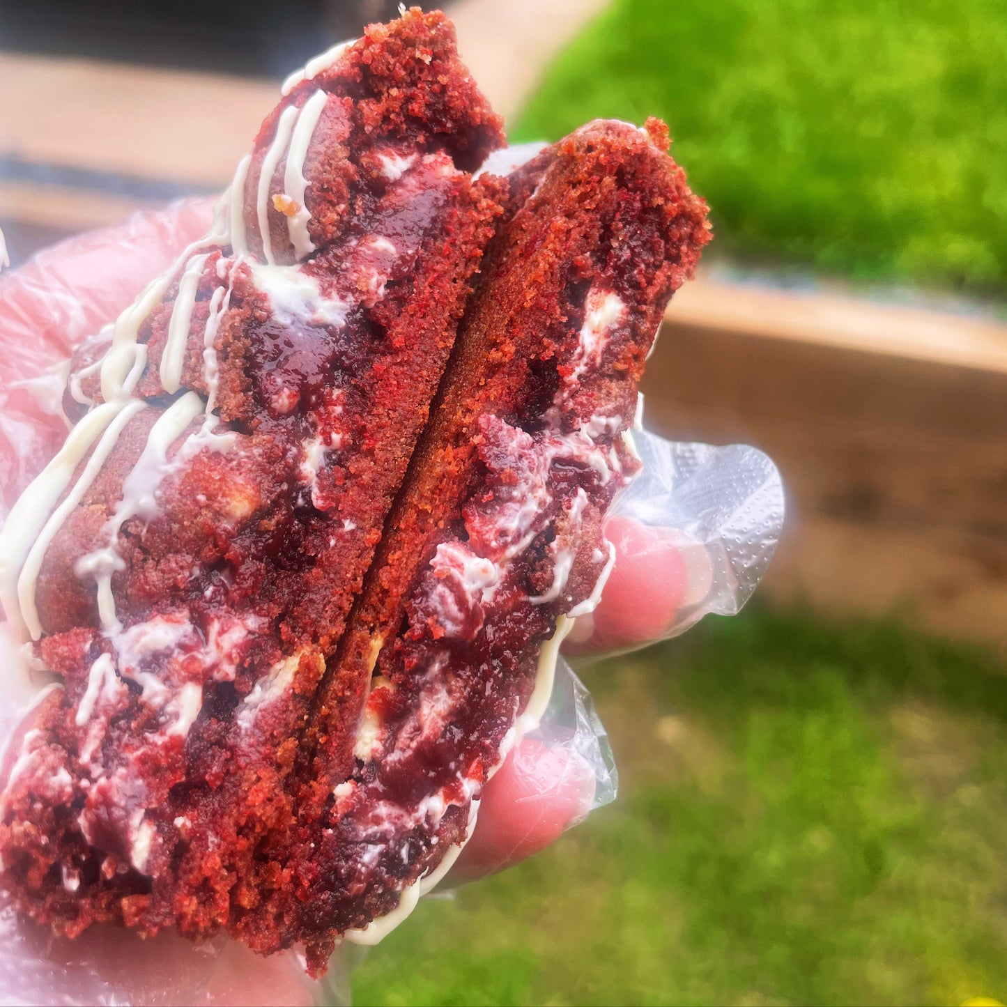 Red velvet cookie